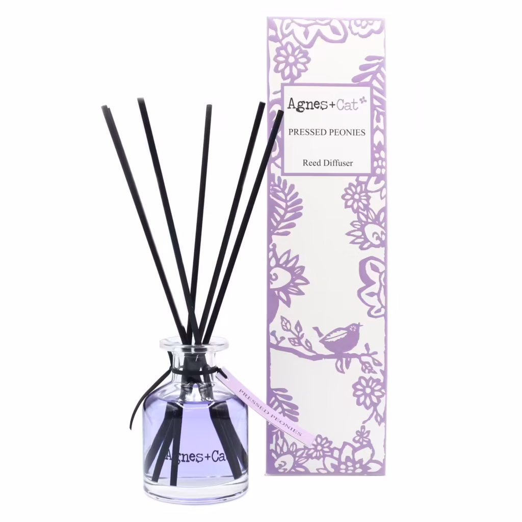 140ml Reed Diffuser – Pressed Peonie | www.artisangoods.co.uk