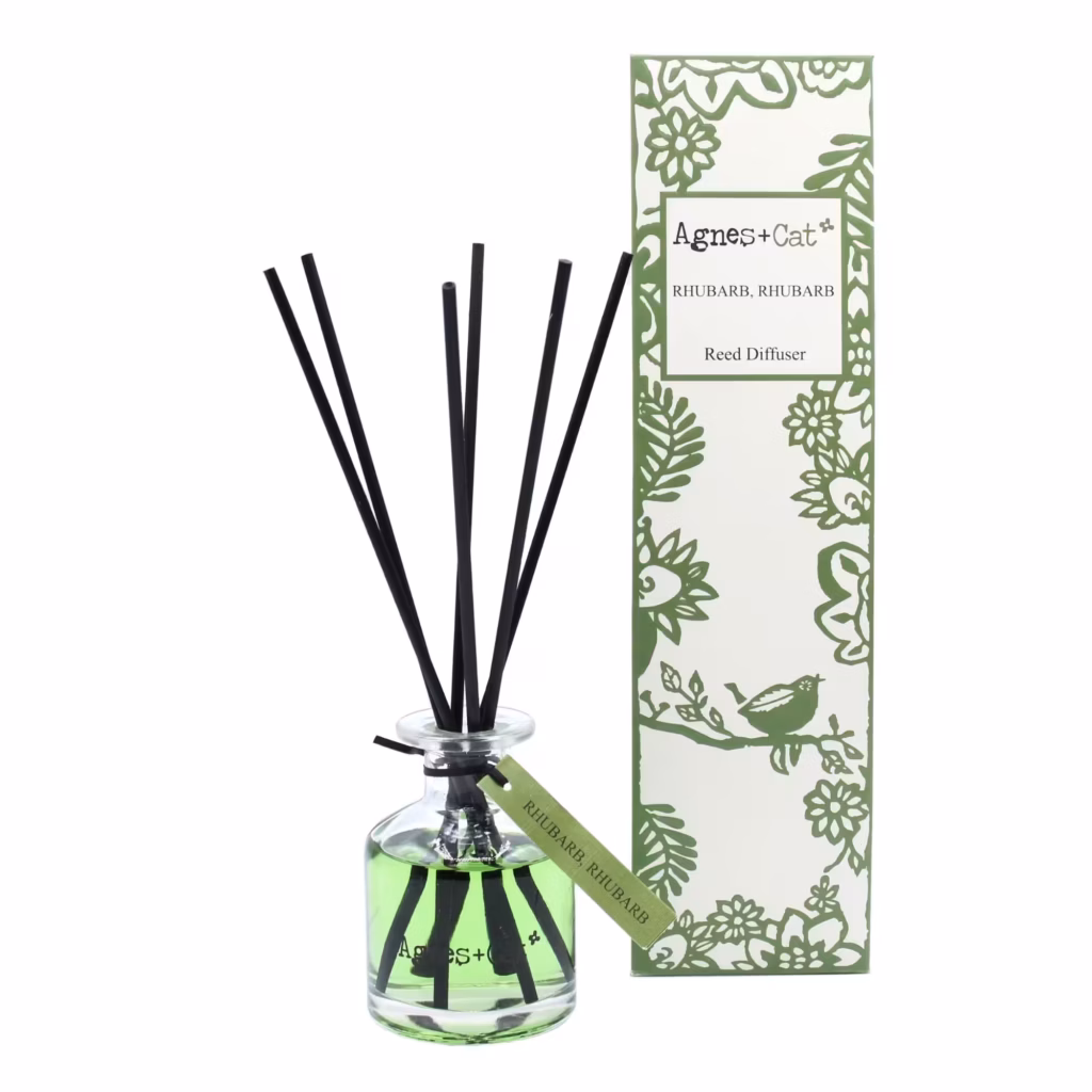 140ml Reed Diffuser – Rhubarb Rhubarb | www.artisangoods.co.uk 3 140ml Reed Diffuser – Rhubarb Rhubarb | www.artisangoods.co.uk 3