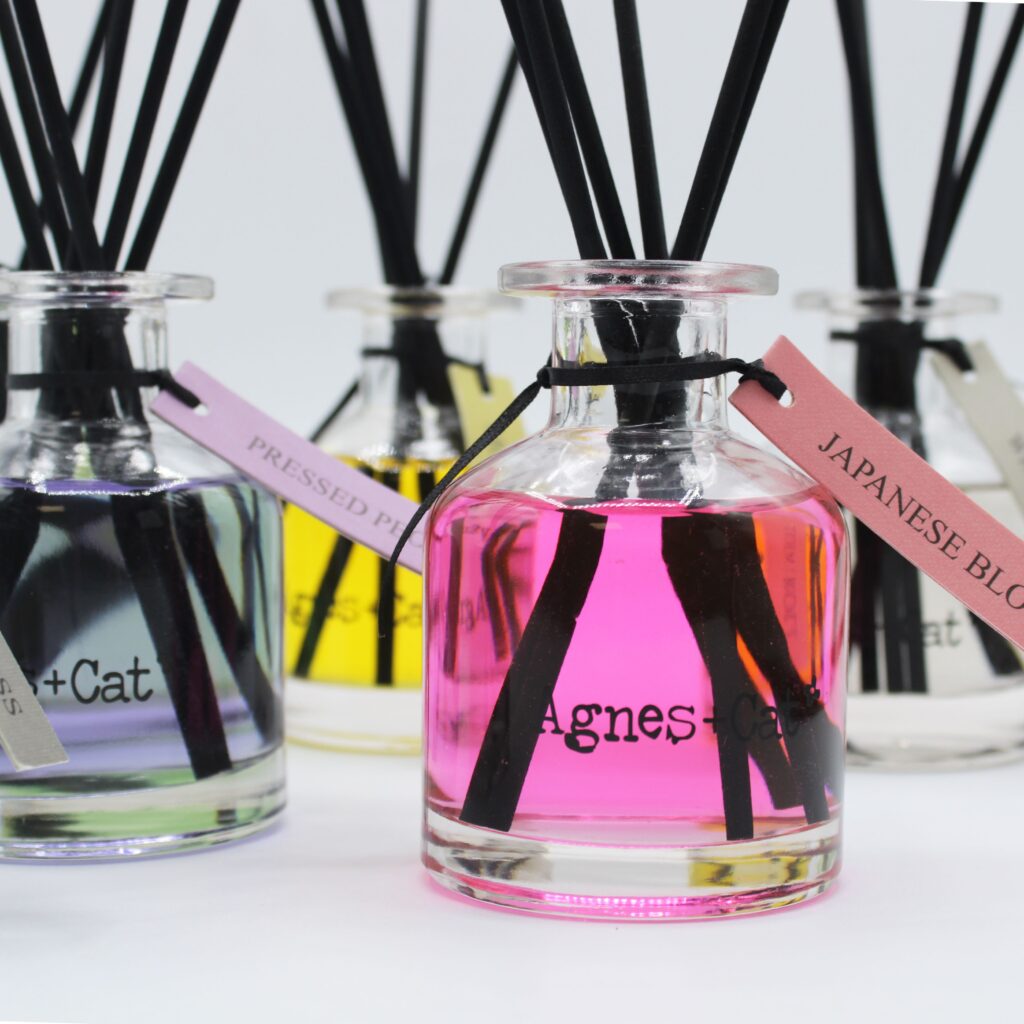 140ml Reed Diffuser – Seasalt and Moss | www.artisangoods.co.uk 5 140ml Reed Diffuser – Seasalt and Moss | www.artisangoods.co.uk 5