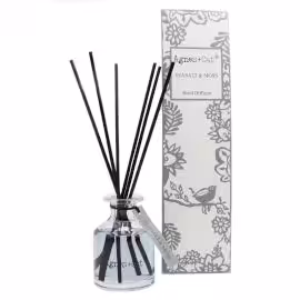 140ml Reed Diffuser – Seasalt and Moss | www.artisangoods.co.uk 4 140ml Reed Diffuser – Seasalt and Moss | www.artisangoods.co.uk 3