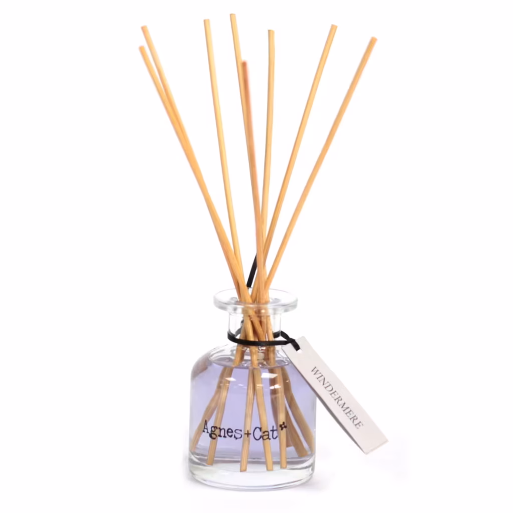 140ml Reed Diffuser – Windermere | www.artisangoods.co.uk 2