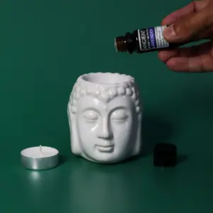 10 ml Lavender Essential Oil | www.artisangoods.co.uk 3
