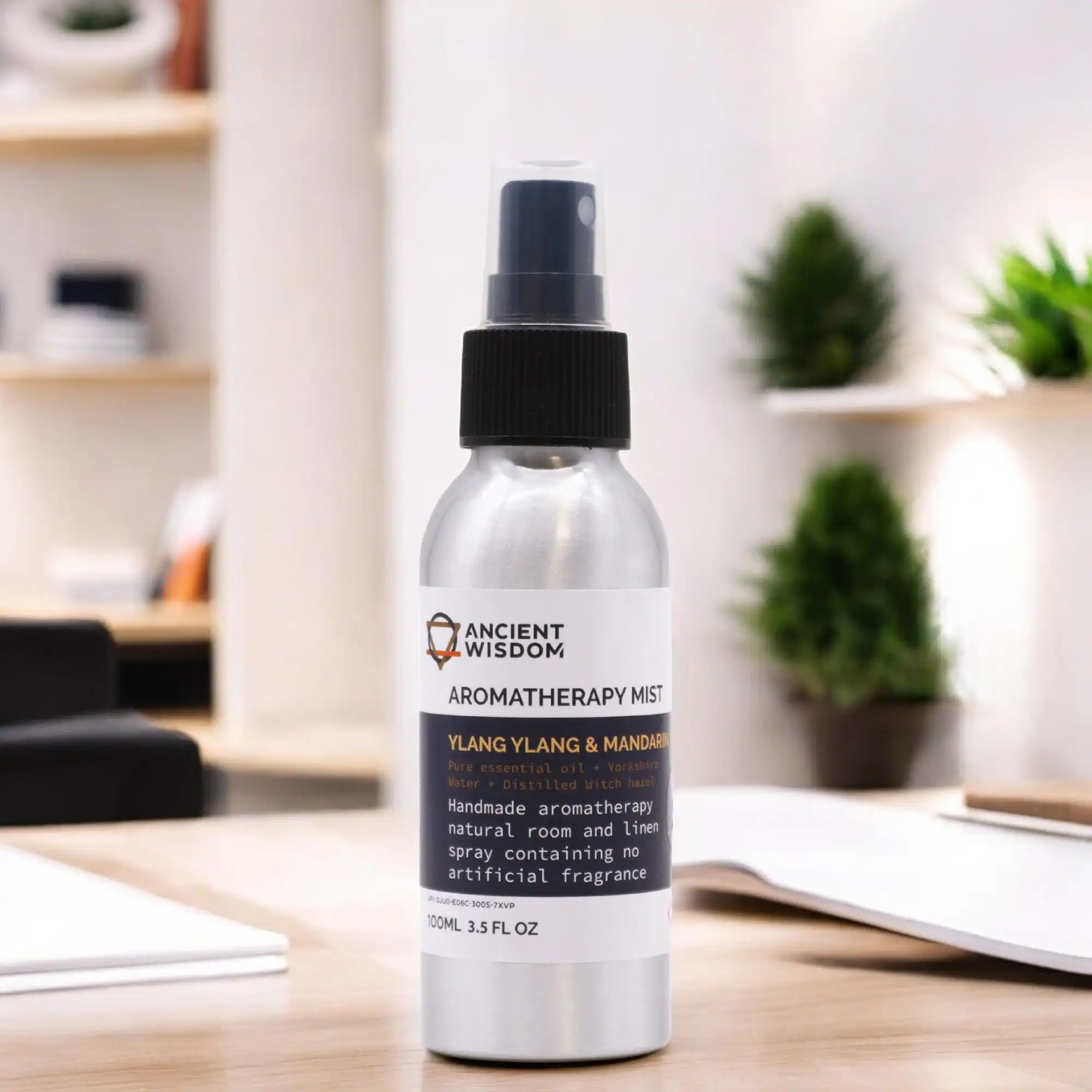 100ml Essential Oil Mist – Ylang Ylang & Mandarin | www.artisangoods.co.uk 4 100ml Essential Oil Mist – Ylang Ylang & Mandarin | www.artisangoods.co.uk 3