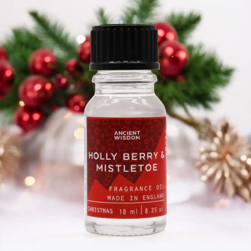 10ml Holly Berry & Mistletoe Fragrance Oil | www.artisangoods.co.uk