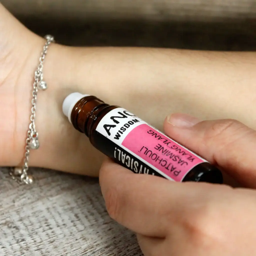 10ml Roll On Essential Oil Blend – Wake up! | www.artisangoods.co.uk 6 10ml Roll On Essential Oil Blend – Wake up! | www.artisangoods.co.uk 6