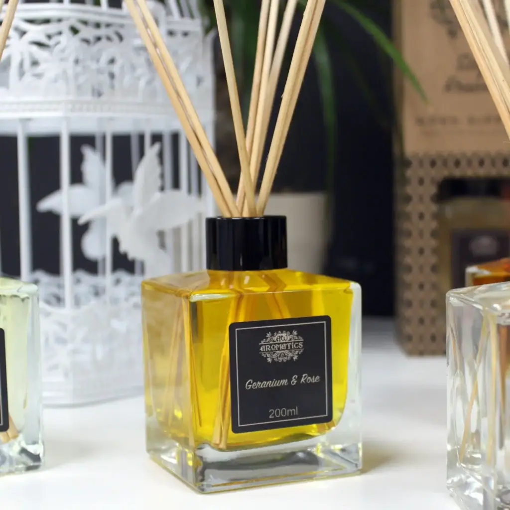 200ml Geranium & Rose Essential Oil Reed Diffuser | www.artisangoods.co.uk 5 200ml Geranium & Rose Essential Oil Reed Diffuser | www.artisangoods.co.uk 5