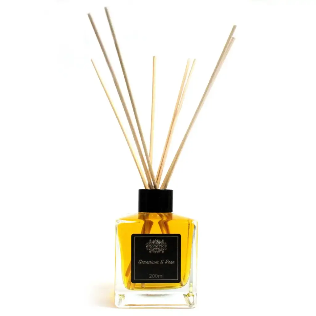 200ml Geranium & Rose Essential Oil Reed Diffuser | www.artisangoods.co.uk