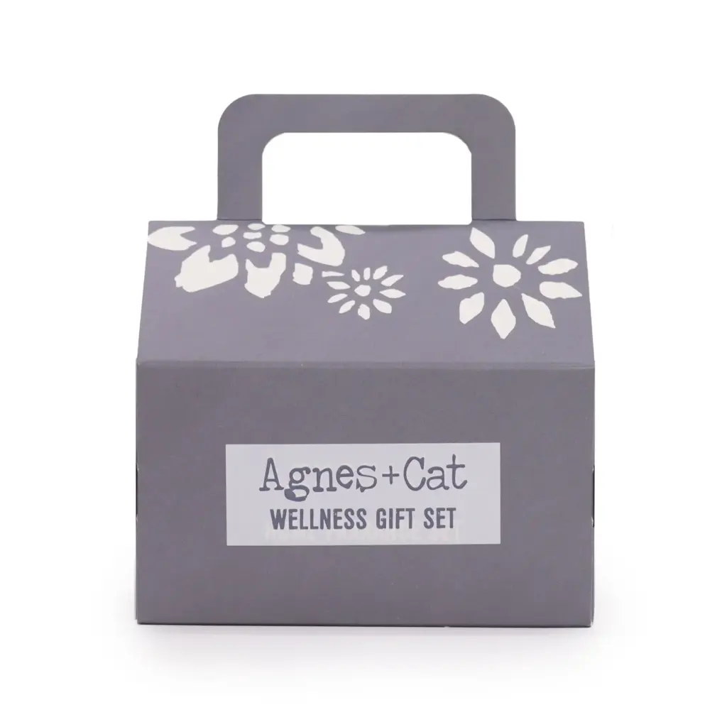 Agnes & Cat Wellness Gift Set – Lake Breeze | www.artisangoods.co.uk 2