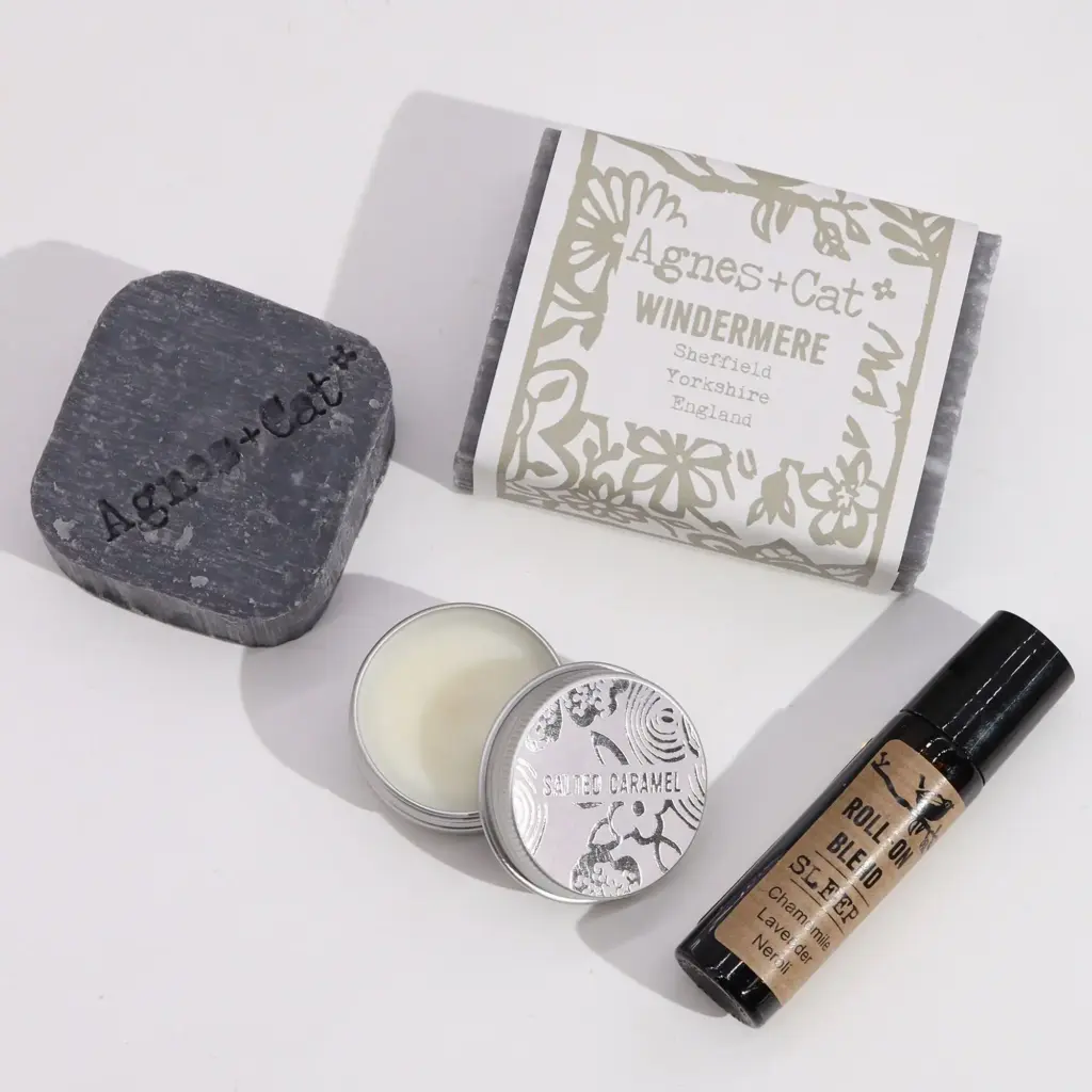 Agnes & Cat Wellness Gift Set – Lake Breeze | www.artisangoods.co.uk 3