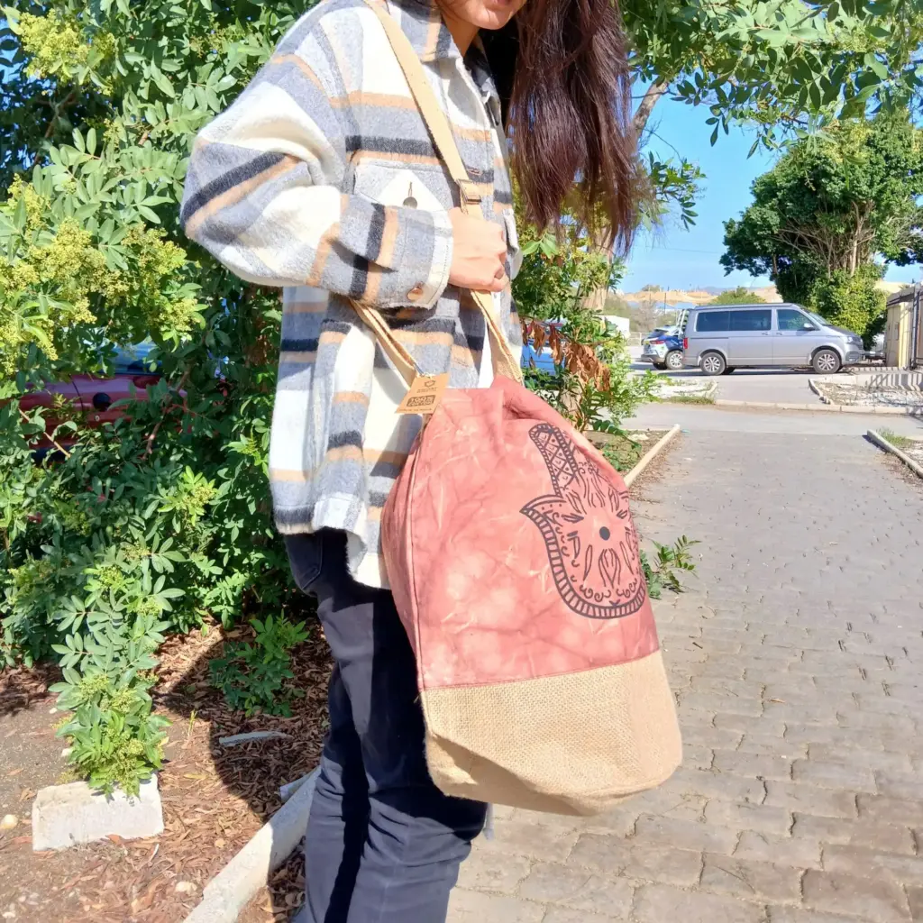 All Natural Backpack – Terracotta Stonewash – Hamsa | www.artisangoods.co.uk 5