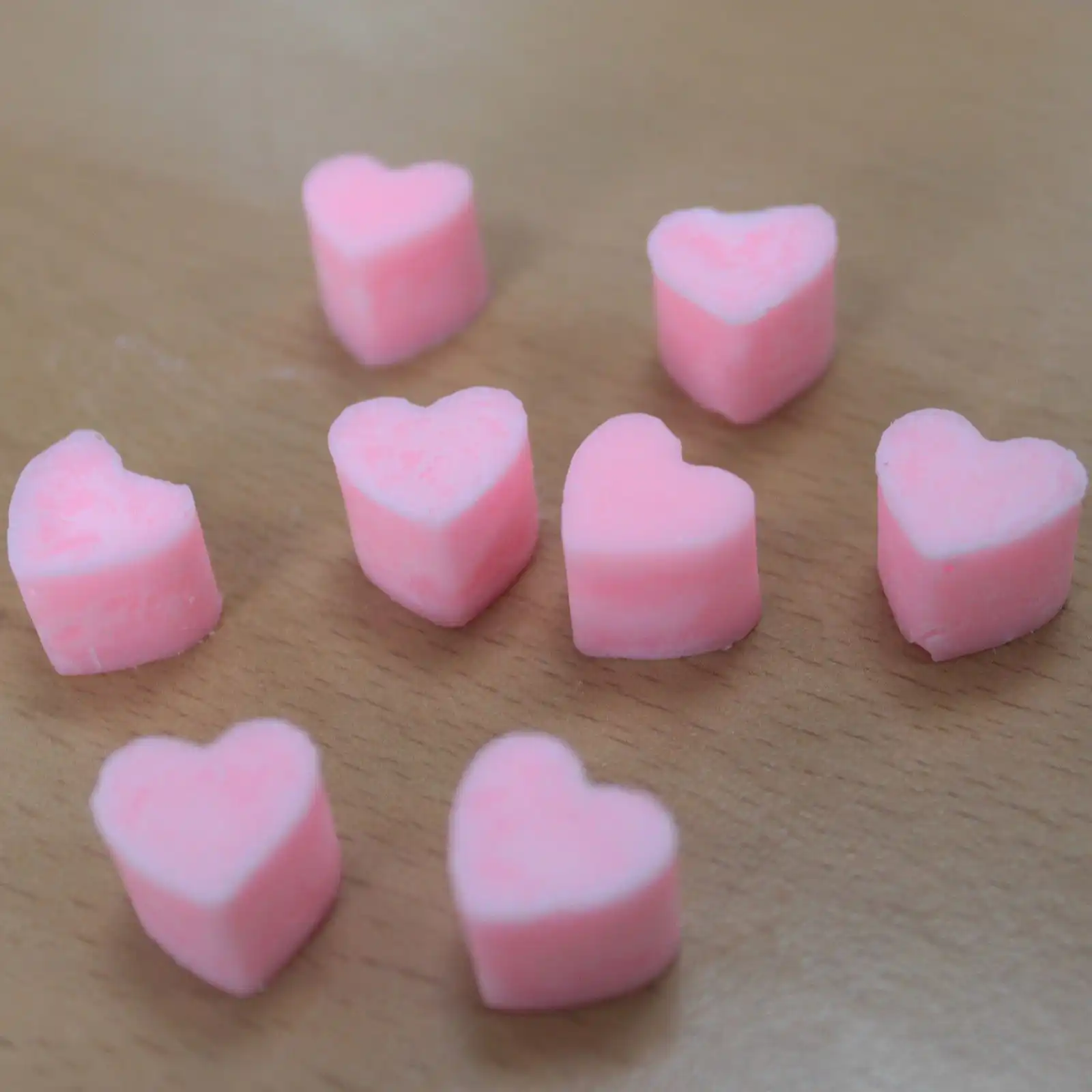Aroma Wax Melts – Geranium & Anise | www.artisangoods.co.uk 2 Aroma Wax Melts – Geranium & Anise | www.artisangoods.co.uk 1
