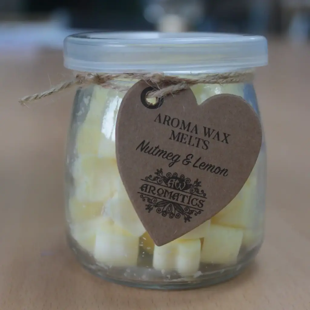 Aroma Wax Melts – Nutmeg & Lemon | www.artisangoods.co.uk 4