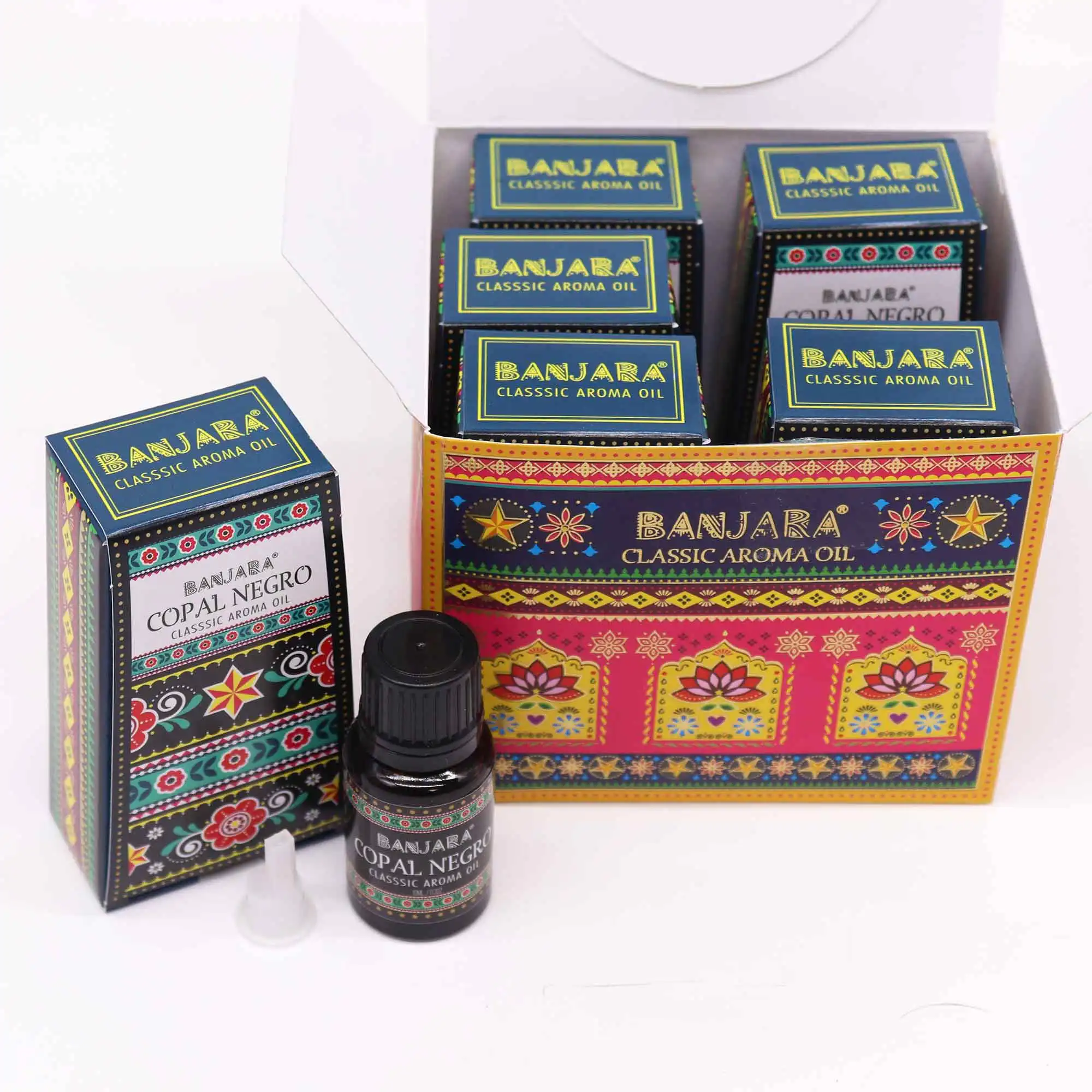 Banjara Indian Fragrance Oil 10ml – Copal Negro | www.artisangoods.co.uk 3 Banjara Indian Fragrance Oil 10ml – Copal Negro | www.artisangoods.co.uk 2