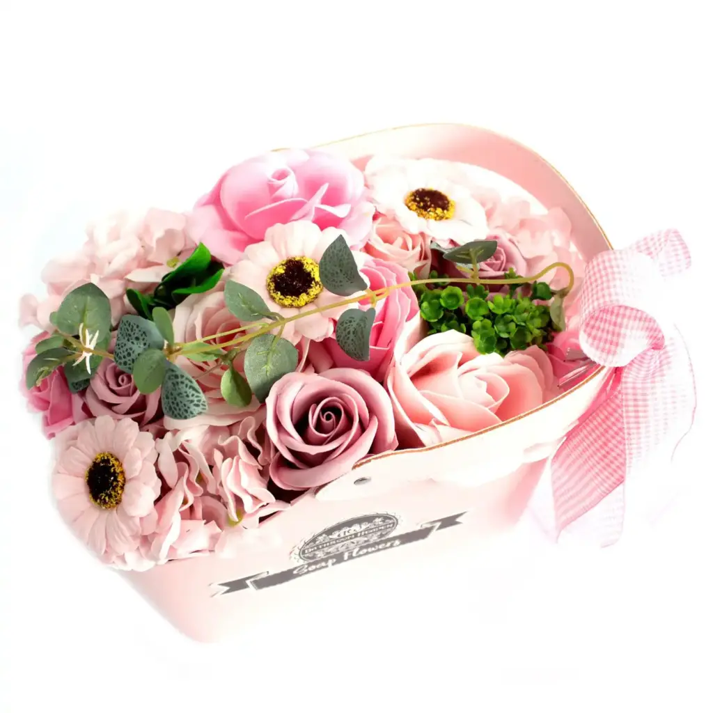 Basket Soap Flower Bouquet – Pink | www.artisangoods.co.uk 3