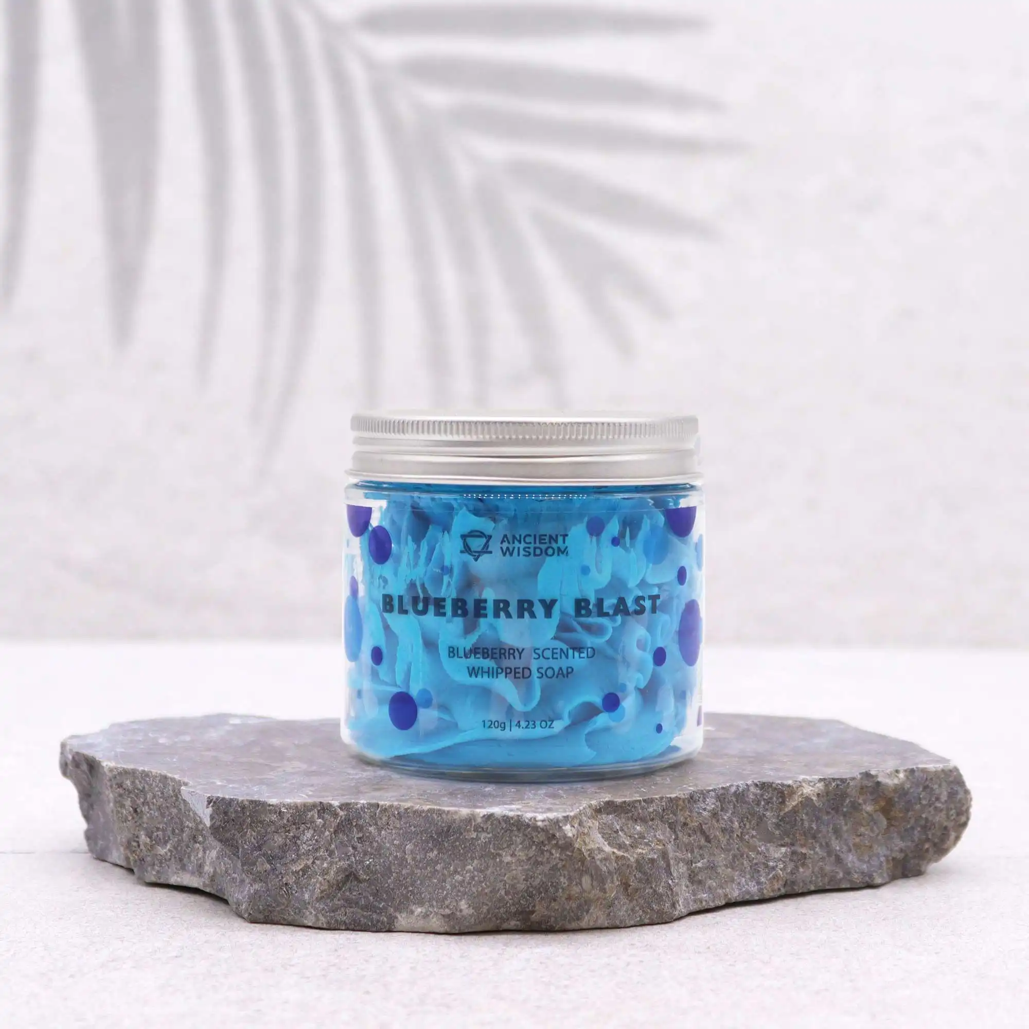 Blueberry Whipped Soap 120g | www.artisangoods.co.uk 3 Blueberry Whipped Soap 120g | www.artisangoods.co.uk 2