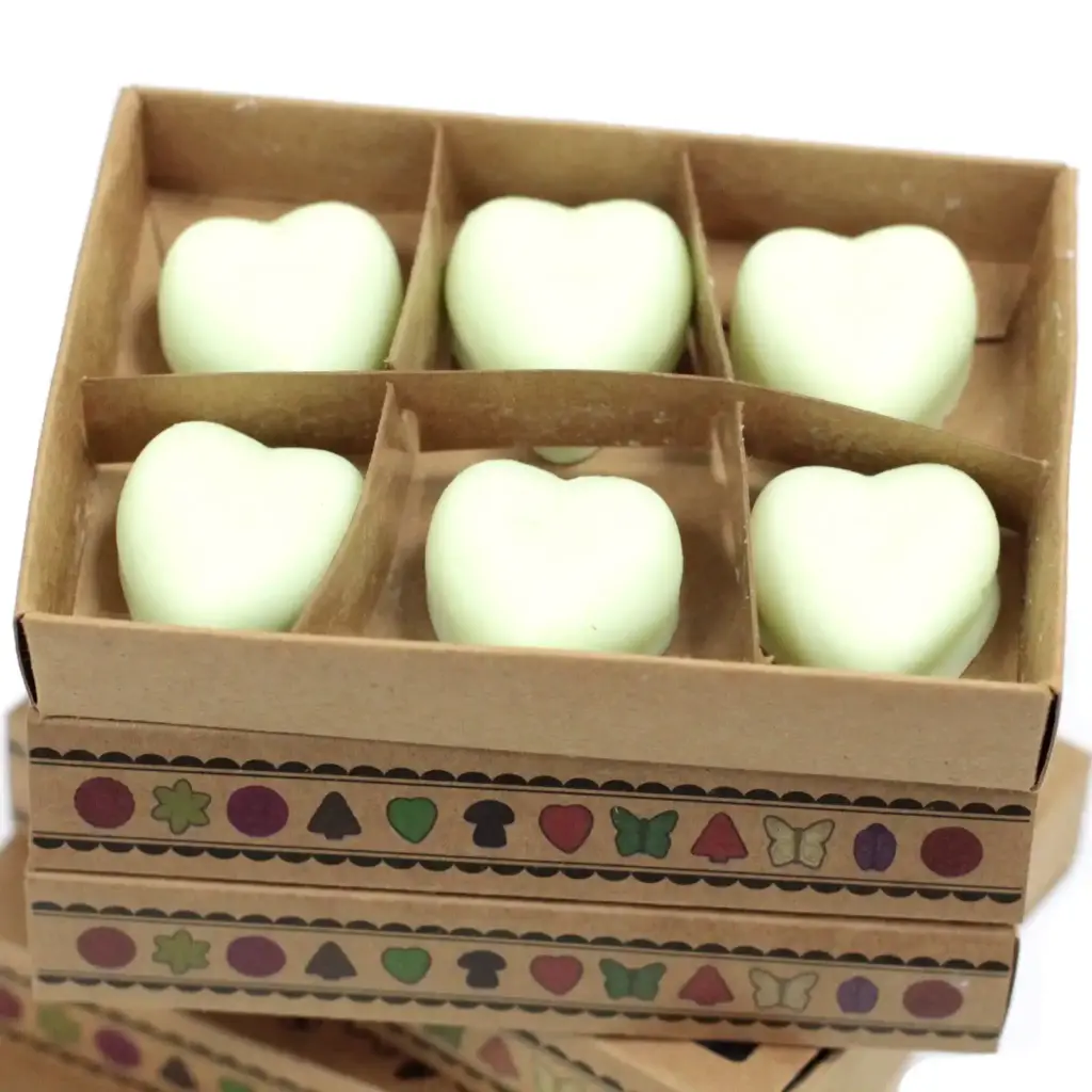 Box of 6 Wax Melts – Brandy Butter | www.artisangoods.co.uk 3 Box of 6 Wax Melts – Brandy Butter | www.artisangoods.co.uk 3
