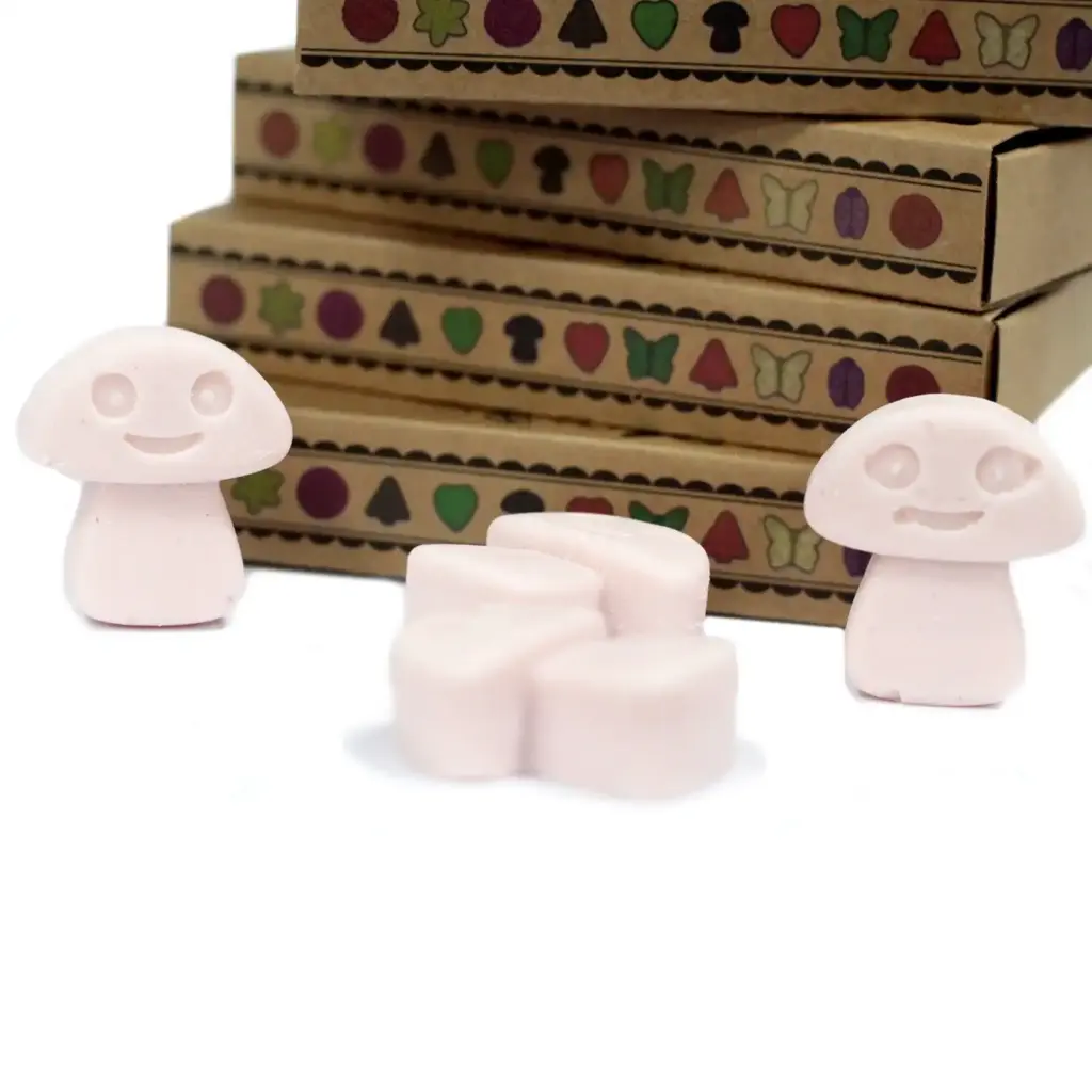 Box of 6 Wax Melts – Dark Sandalwood | www.artisangoods.co.uk 4 Box of 6 Wax Melts – Dark Sandalwood | www.artisangoods.co.uk 4