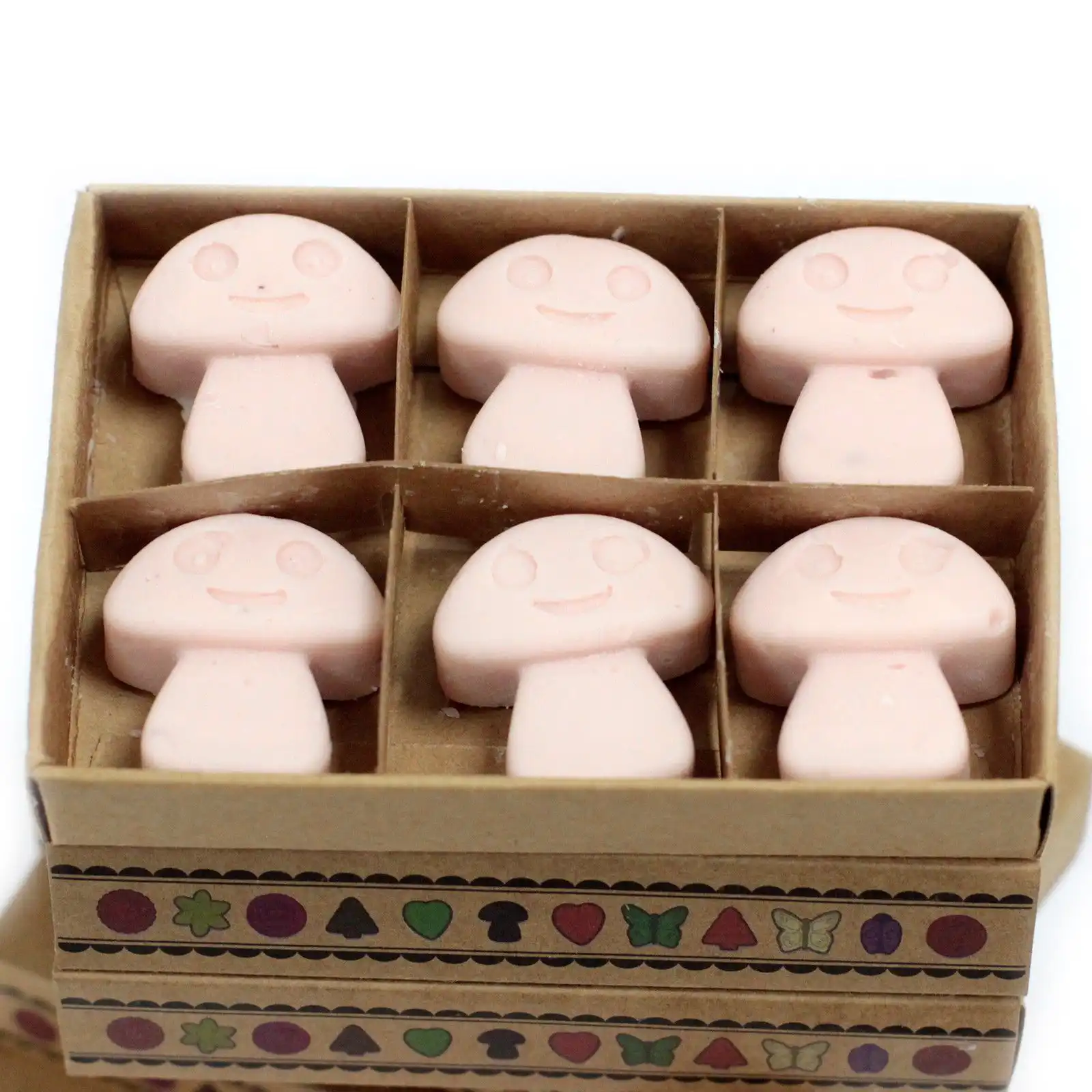 Box of 6 Wax Melts – Dark Sandalwood | www.artisangoods.co.uk 4 Box of 6 Wax Melts – Dark Sandalwood | www.artisangoods.co.uk 3
