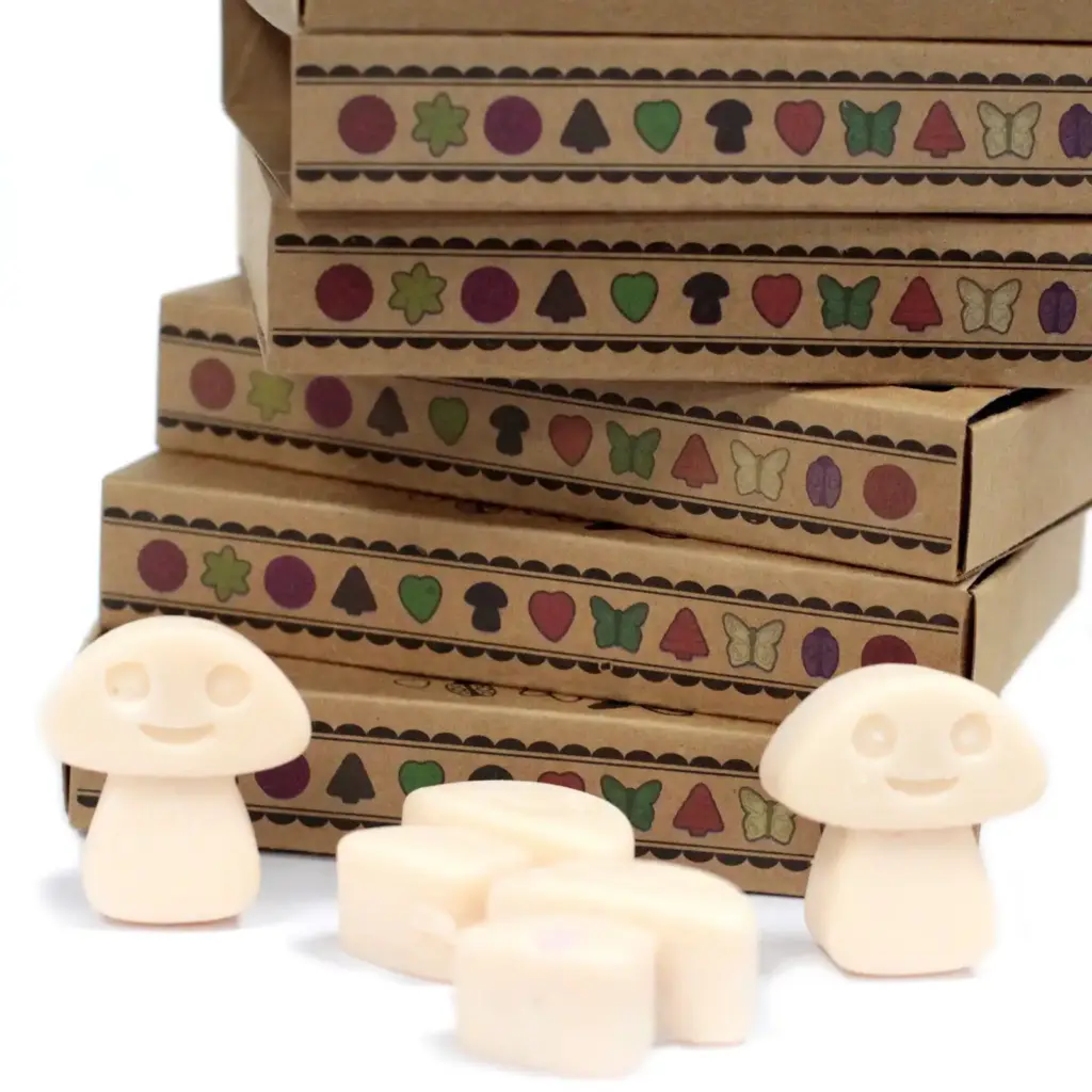 Box of 6 Wax Melts – Vanilla Nutmeg | www.artisangoods.co.uk 4