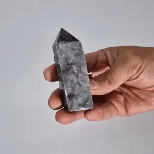 Calcite Side Polish Tower | www.artisangoods.co.uk 3