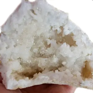 Calsite Geodes – 10-12 cm | www.artisangoods.co.uk 8