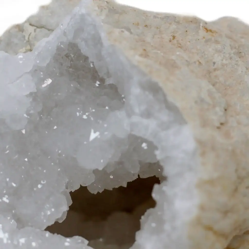 Calsite Geodes – 15-18 cm | www.artisangoods.co.uk 7