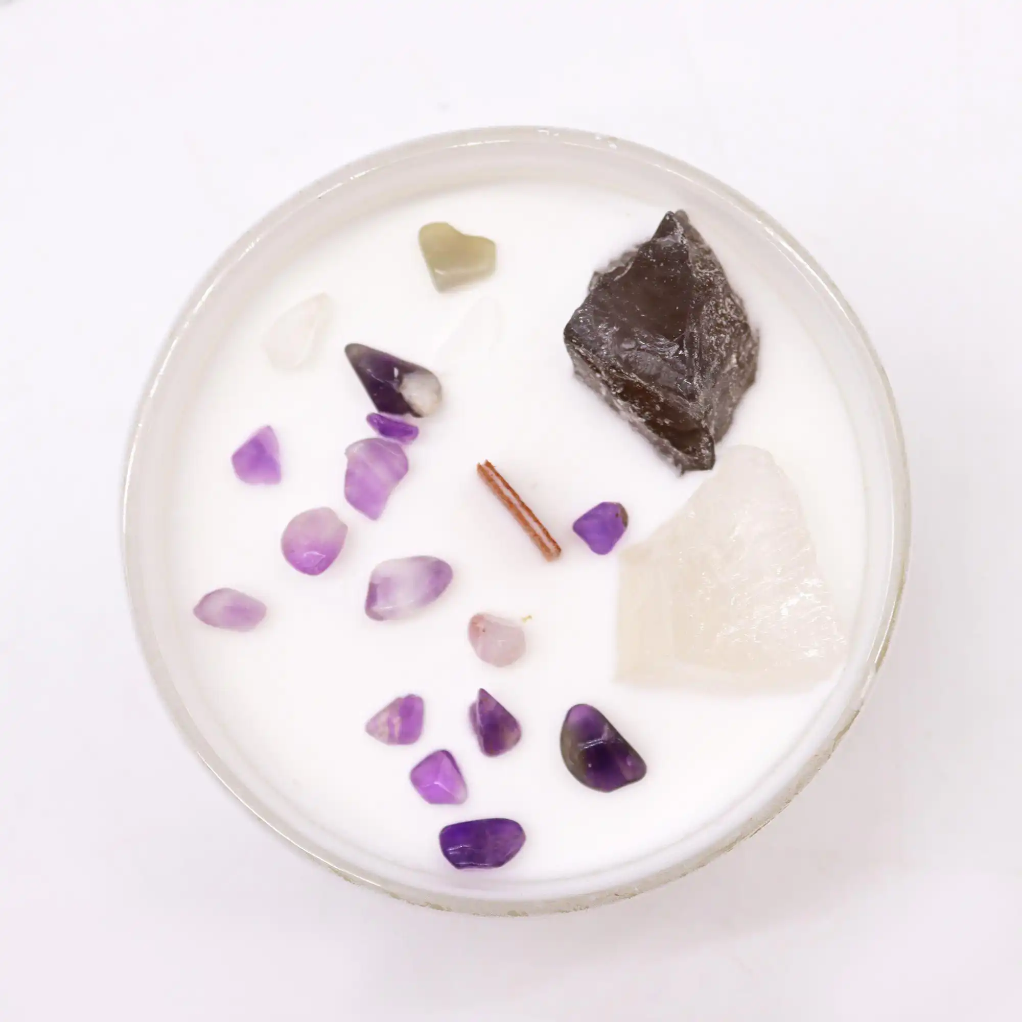 Chakra Crystal Candles – Crown Chakra | www.artisangoods.co.uk 3 Chakra Crystal Candles – Crown Chakra | www.artisangoods.co.uk 2