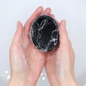 Charcoal Soap 85g – Tea Tree | www.artisangoods.co.uk 3