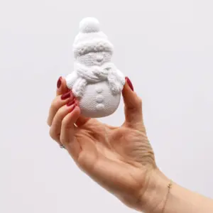 Christmas Fun Bath Bomb Gift Pack | www.artisangoods.co.uk 6