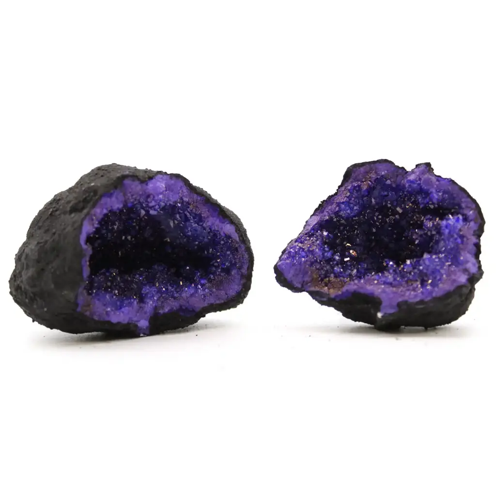 Coloured Calsite Geodes – Black Rock – Turqoise / Purple | www.artisangoods.co.uk
