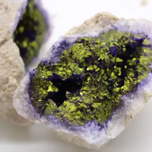 Coloured Calsite Geodes – Natural Rock – Purple & Gold | www.artisangoods.co.uk 3