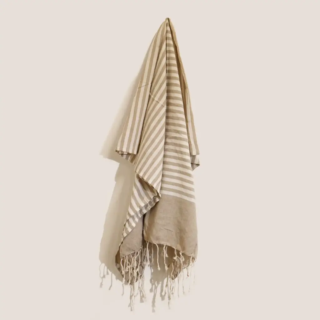 Cotton Pario Throw – 100×180 cm – Warm Sand | www.artisangoods.co.uk