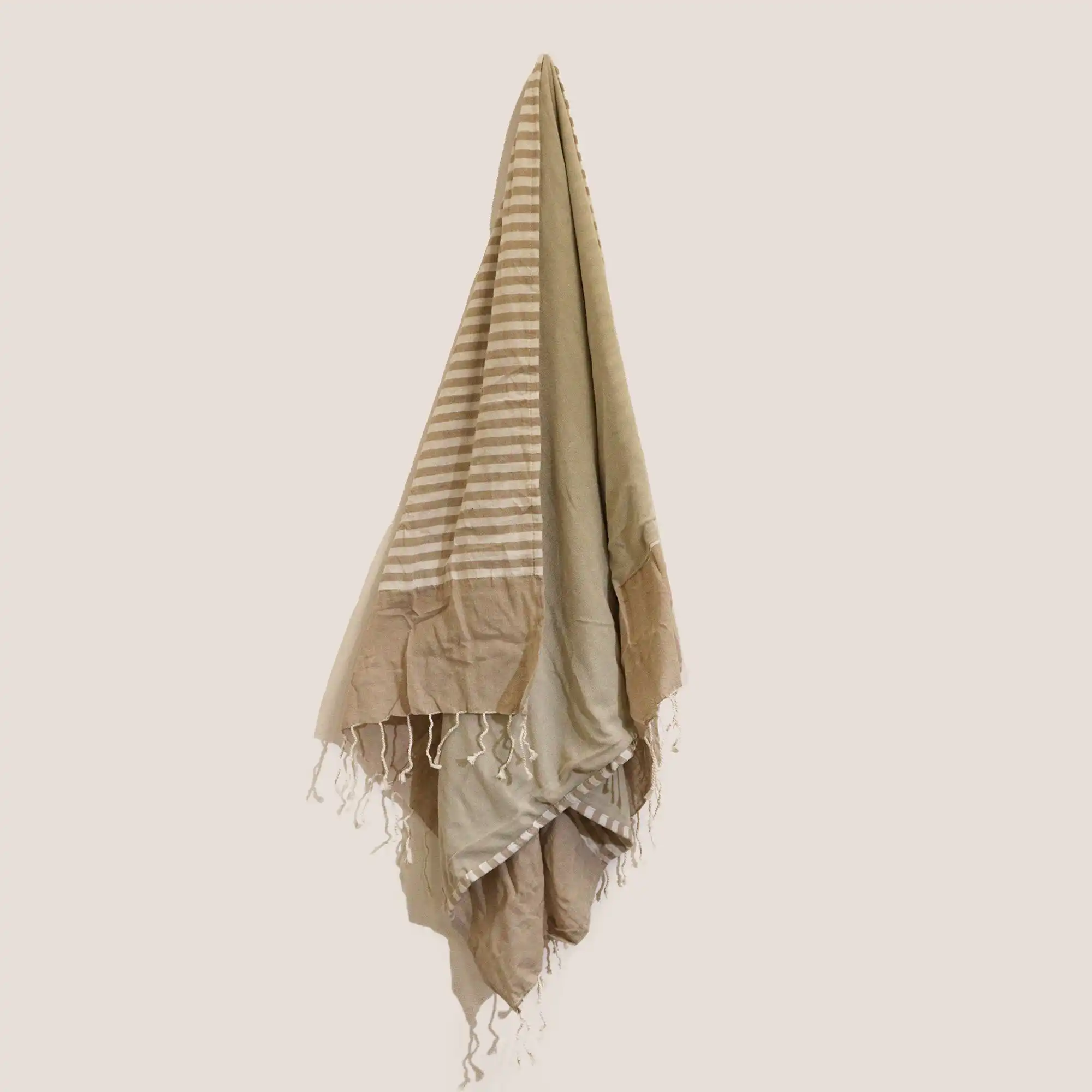 Cotton Pario Towel – 100×180 cm – Warm Sand | www.artisangoods.co.uk 3 Cotton Pario Towel – 100×180 cm – Warm Sand | www.artisangoods.co.uk 2