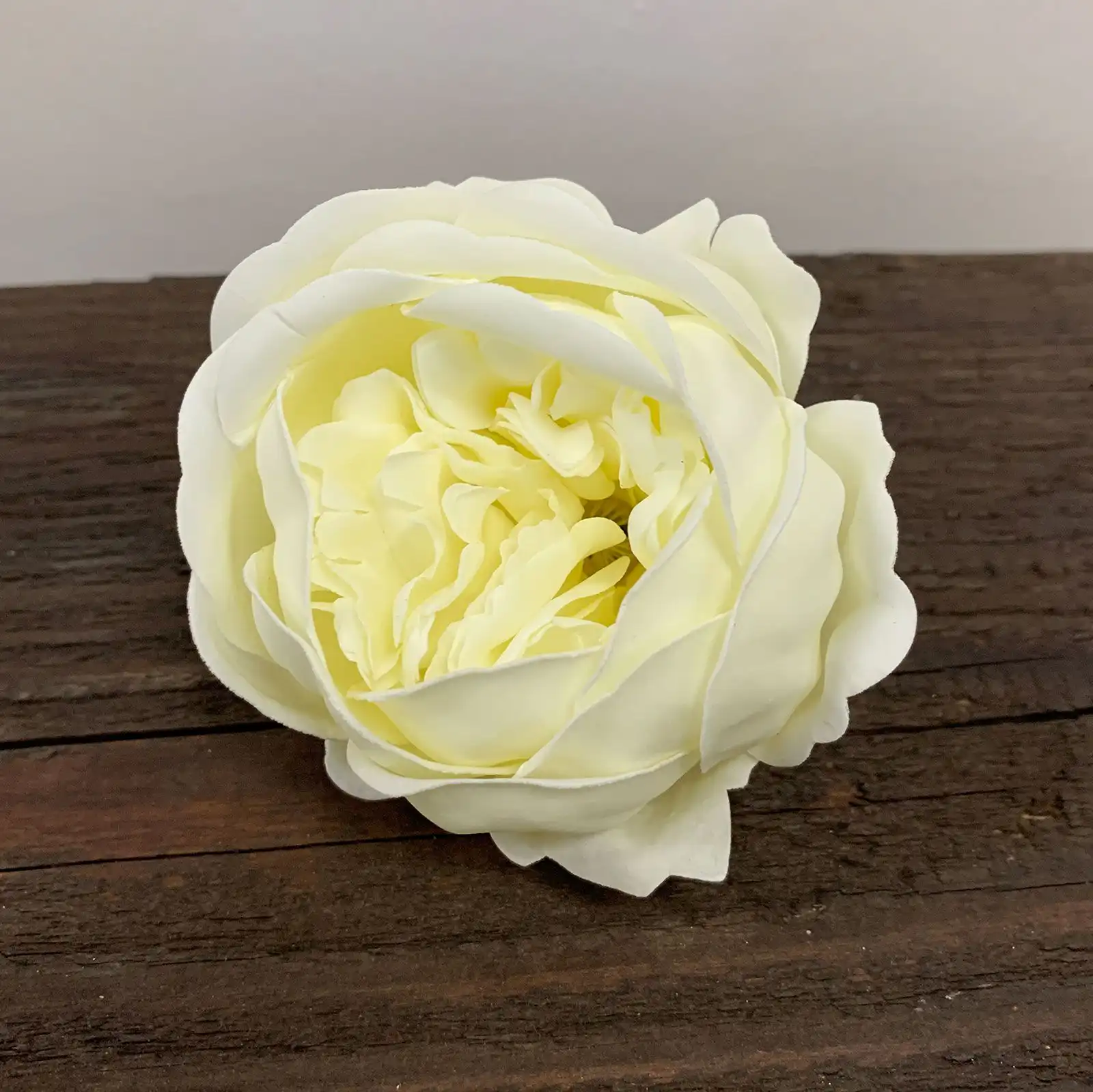 Craft Soap Flower – Ext Large Peony – White | www.artisangoods.co.uk 4 Craft Soap Flower – Ext Large Peony – White | www.artisangoods.co.uk 3