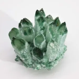 Crafted Quartz Cluster – Green Ghost Quartz | www.artisangoods.co.uk 2