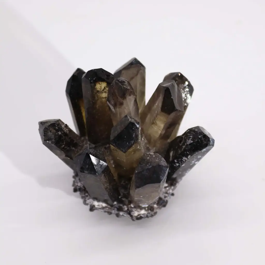 Crafted Quartz Cluster – Smoky Ghost Quartz | www.artisangoods.co.uk 2 Crafted Quartz Cluster – Smoky Ghost Quartz | www.artisangoods.co.uk 2