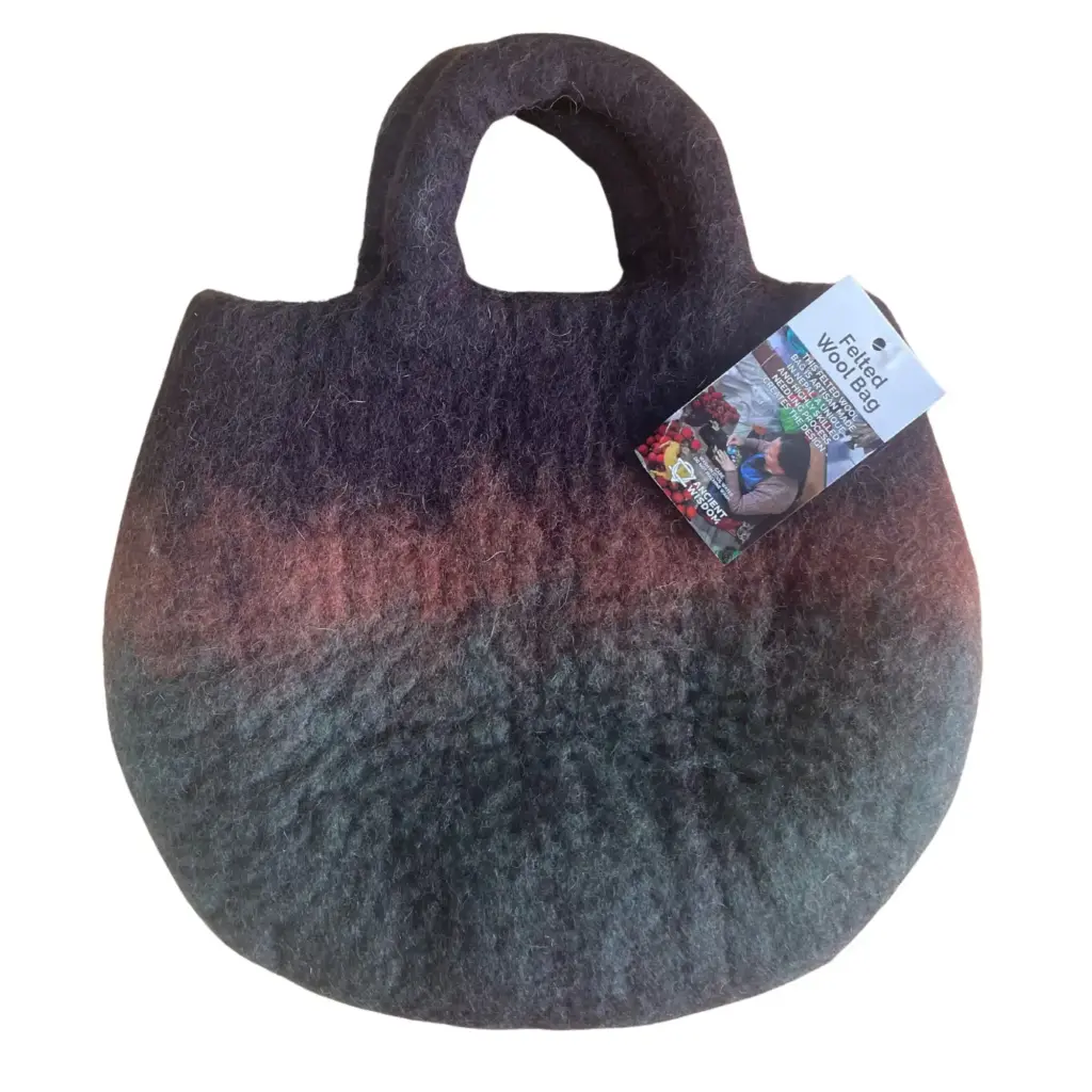 Fairy Garden Felted Bag | www.artisangoods.co.uk 3