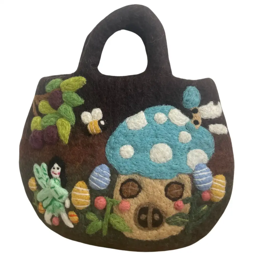Fairy Garden Felted Bag | www.artisangoods.co.uk 2