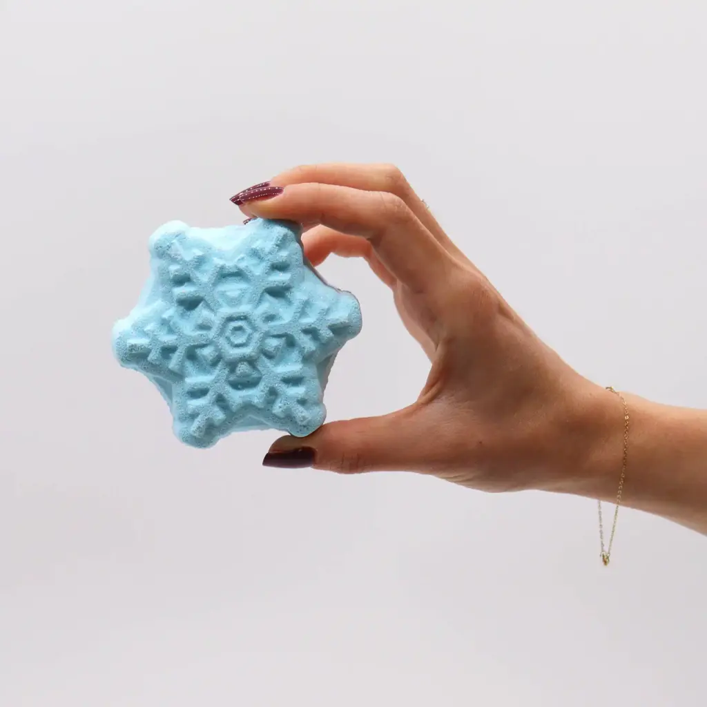 Follow the Star Christmas Bath Bomb Gift Pack | www.artisangoods.co.uk 4