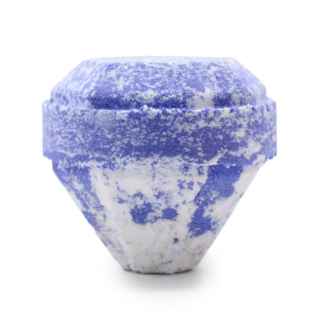 Gemstone Bath Bomb – Raspberry & Pomegranate | www.artisangoods.co.uk