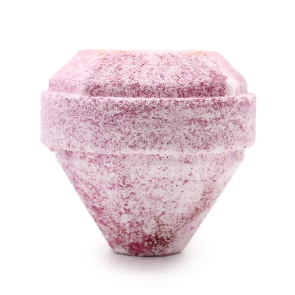 Gemstone Bath Bomb – Very Berry | www.artisangoods.co.uk