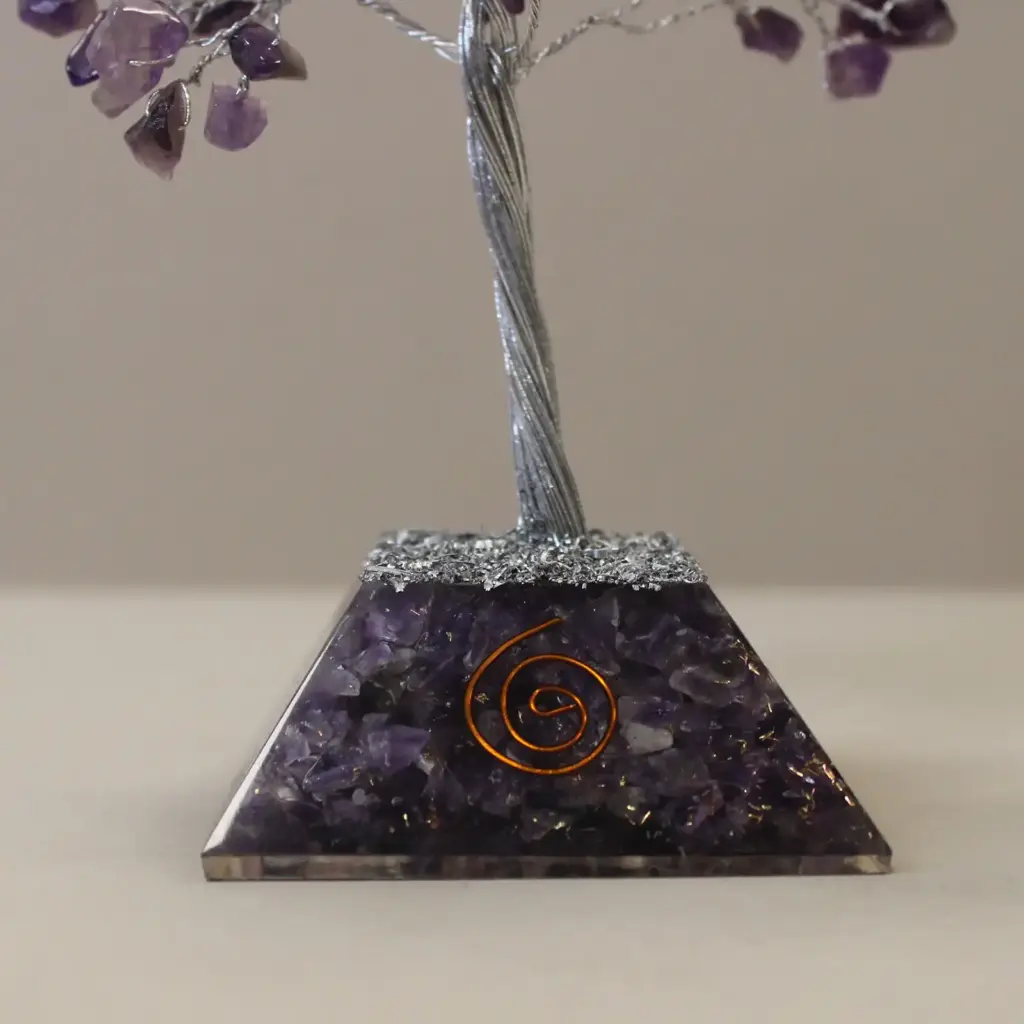 Gemstone Tree with Organite Base – 160 Stone – Amethyst | www.artisangoods.co.uk 3 Gemstone Tree with Organite Base – 160 Stone – Amethyst | www.artisangoods.co.uk 3