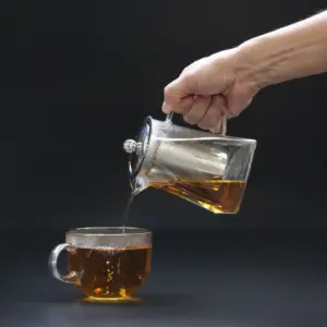 Glass Infuser Teapot – Tower Shape – 750ml | www.artisangoods.co.uk 6