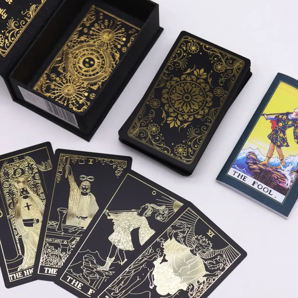 Gold Foil Tarot Set with Book – Gift Box | www.artisangoods.co.uk 2
