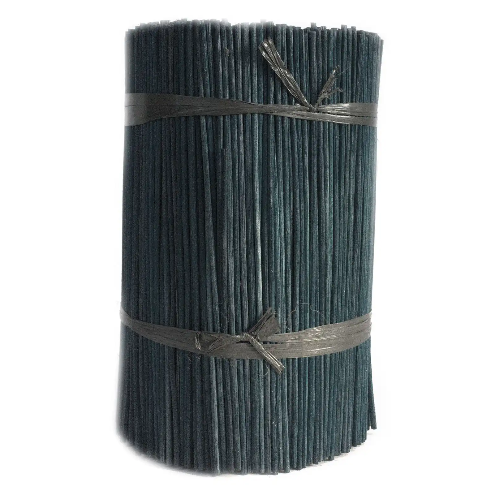 Green Reed Diffuser Sticks -25cm x 3mm – 500gms | www.artisangoods.co.uk 2 Green Reed Diffuser Sticks -25cm x 3mm – 500gms | www.artisangoods.co.uk 1