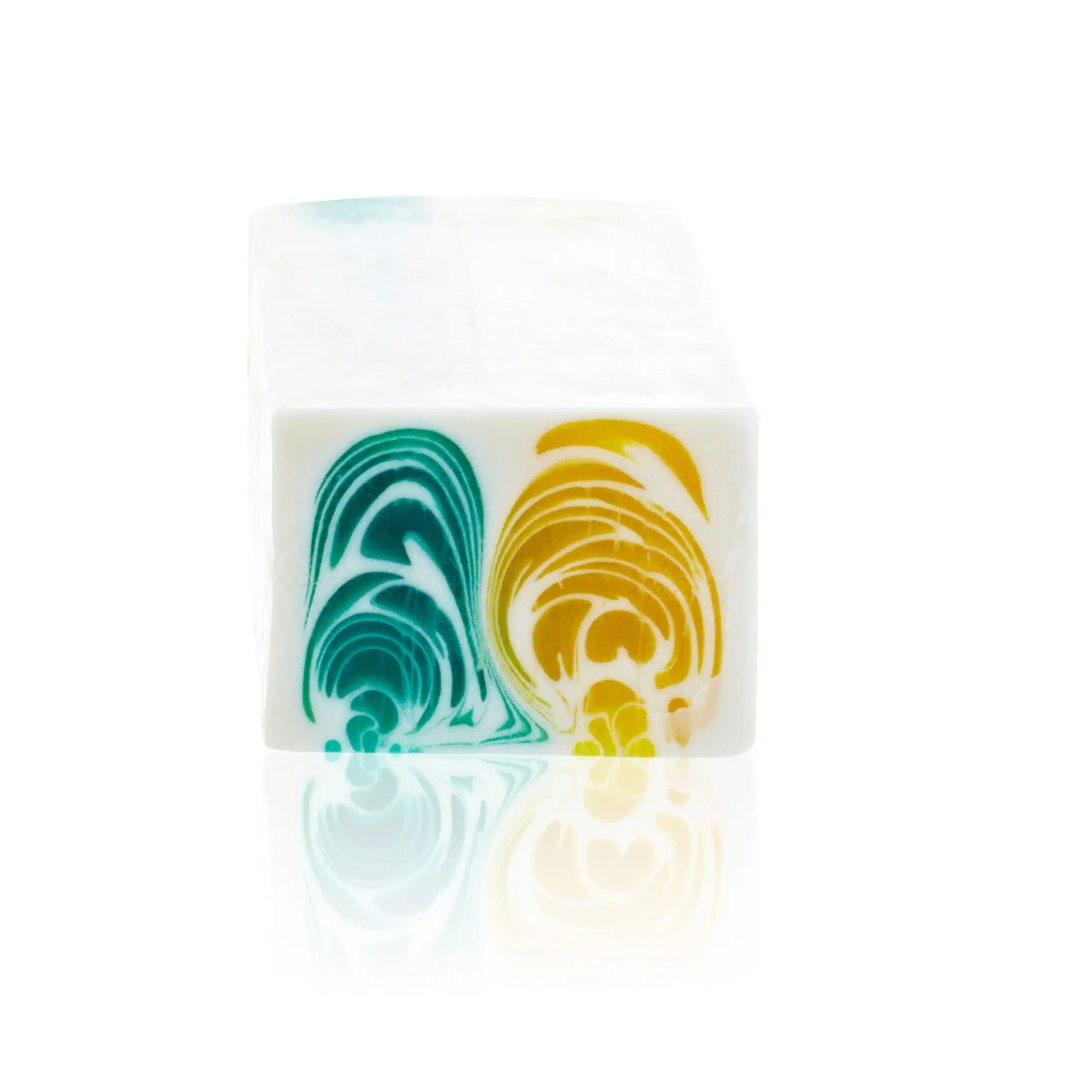Handcrafted Soap Loaf 1.2kg – Citrus | www.artisangoods.co.uk 6 Handcrafted Soap Loaf 1.2kg – Citrus | www.artisangoods.co.uk 5
