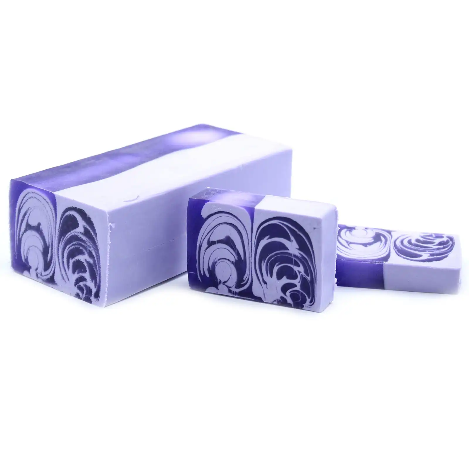 Handcrafted Soap Loaf 1.2kg – Lilac | www.artisangoods.co.uk 2 Handcrafted Soap Loaf 1.2kg – Lilac | www.artisangoods.co.uk 1