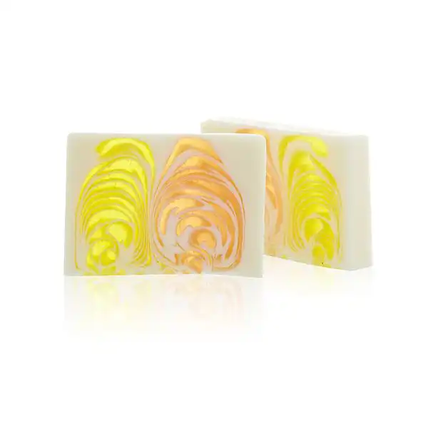 Handcrafted Soap Loaf 1.2kg – Orange & Ginger | www.artisangoods.co.uk 9 Handcrafted Soap Loaf 1.2kg – Orange & Ginger | www.artisangoods.co.uk 8