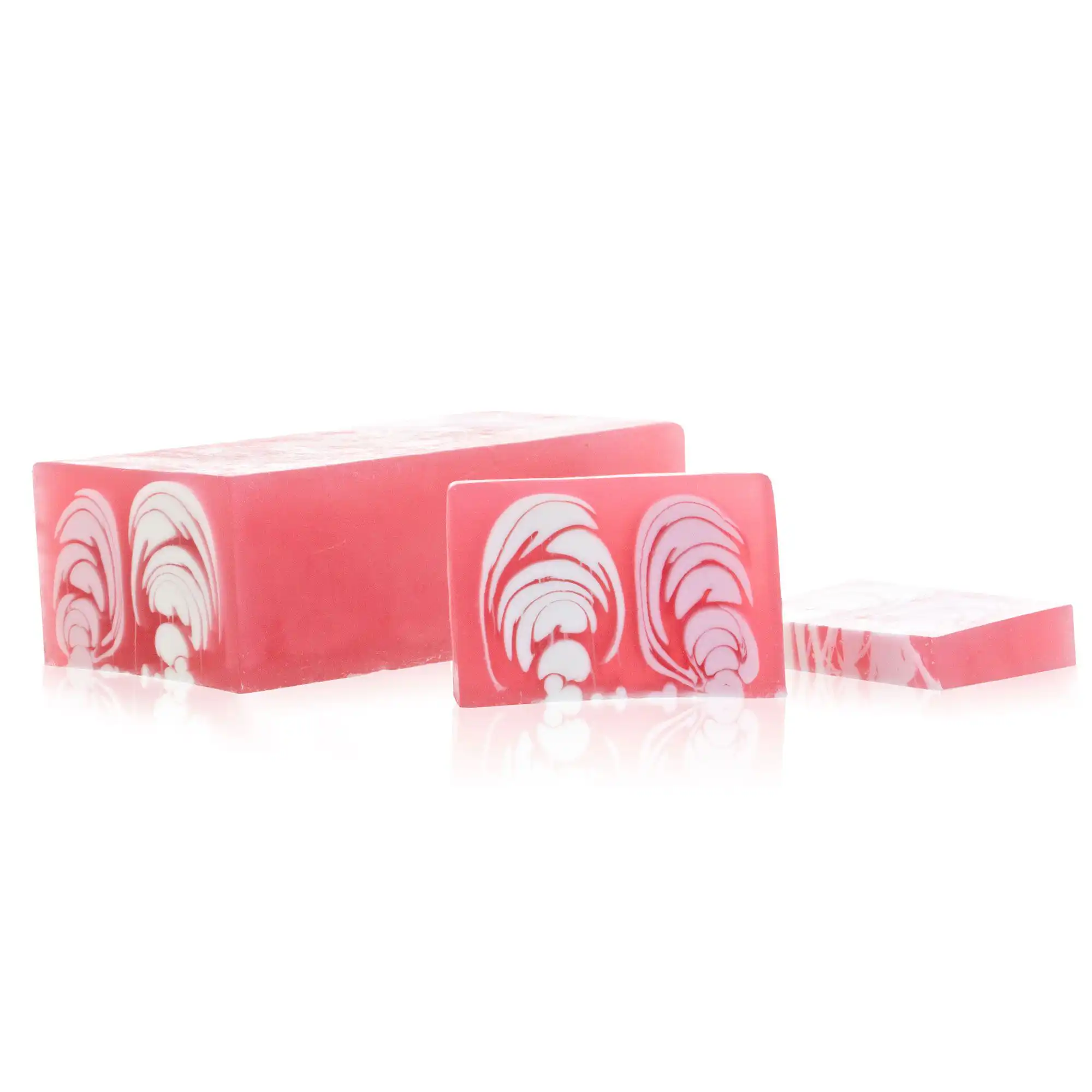 Handcrafted Soap Loaf 1.2kg – Rose | www.artisangoods.co.uk 3 Handcrafted Soap Loaf 1.2kg – Rose | www.artisangoods.co.uk 2