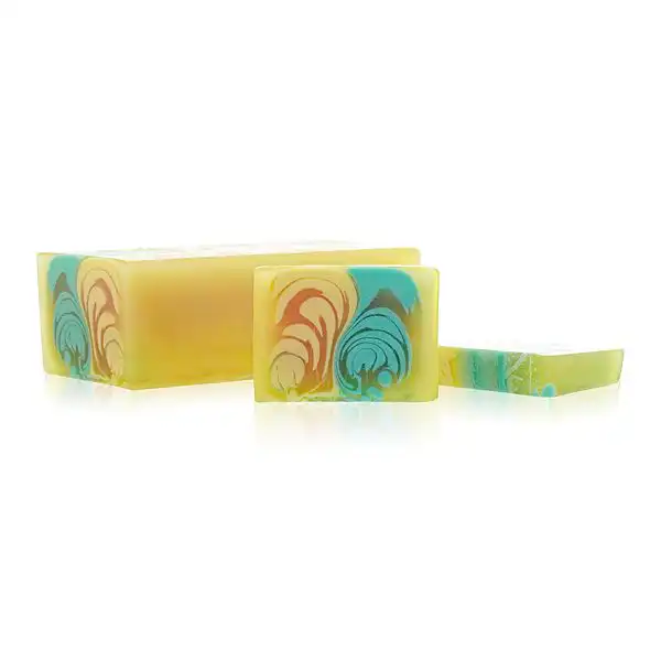 Handcrafted Soap Slice 100g – Melon | www.artisangoods.co.uk 4 Handcrafted Soap Slice 100g – Melon | www.artisangoods.co.uk 3